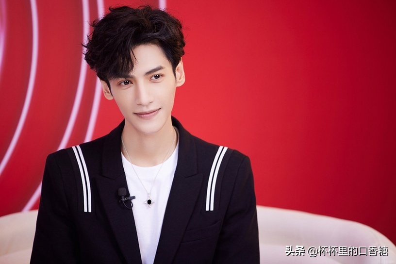 2022角色热度排行罗云熙,2023年男明星热度罗云熙