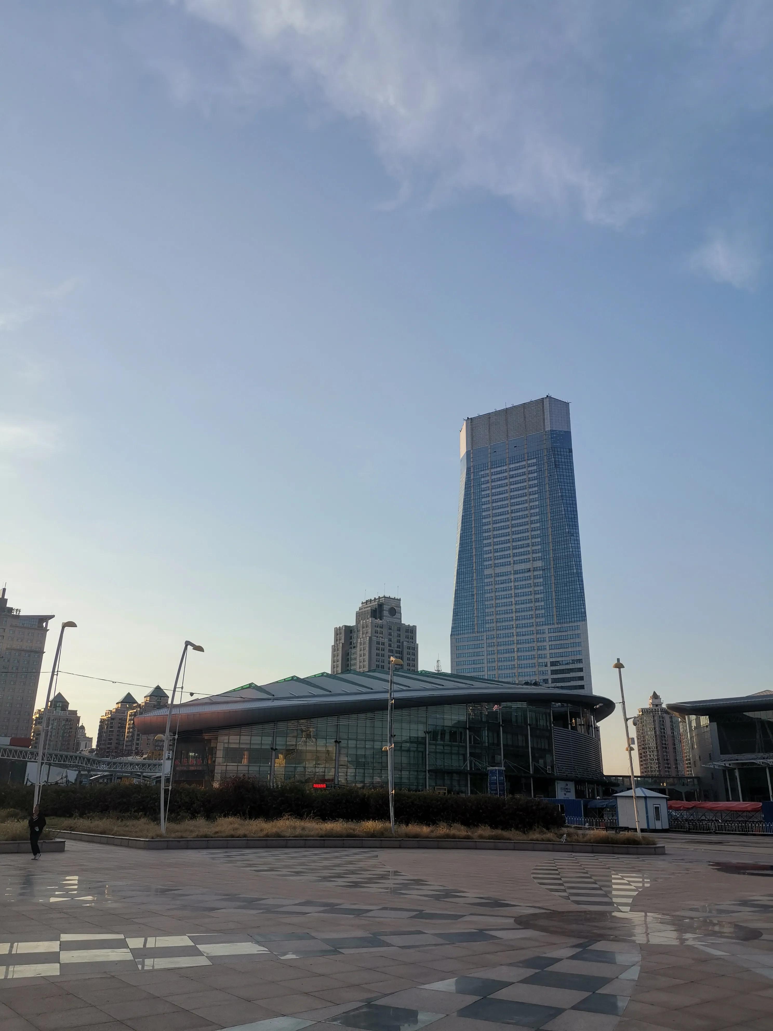 哈尔滨松北国际会展中心近况,哈尔滨会展中心哪能看见大屏幕