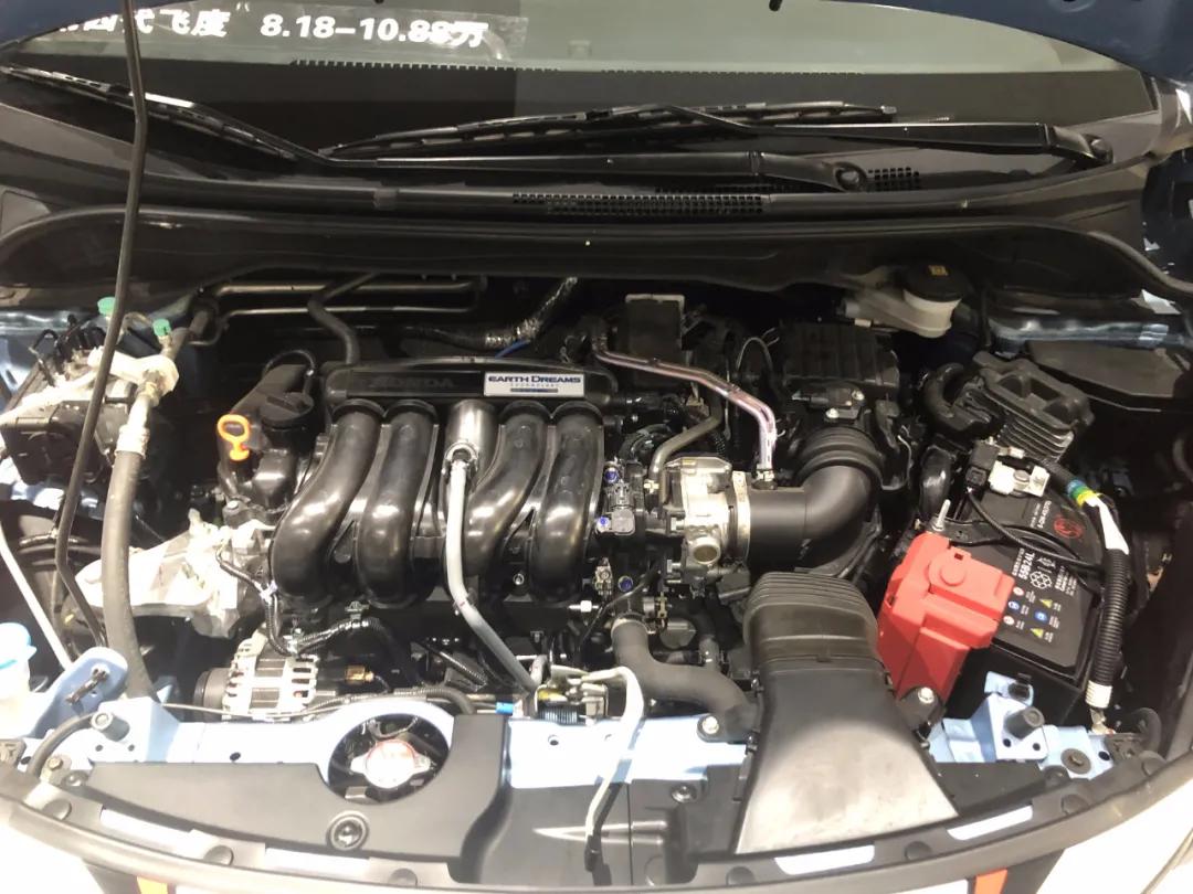 本田飞度裸车1.5t4s店报价,本田飞度最低配没音响