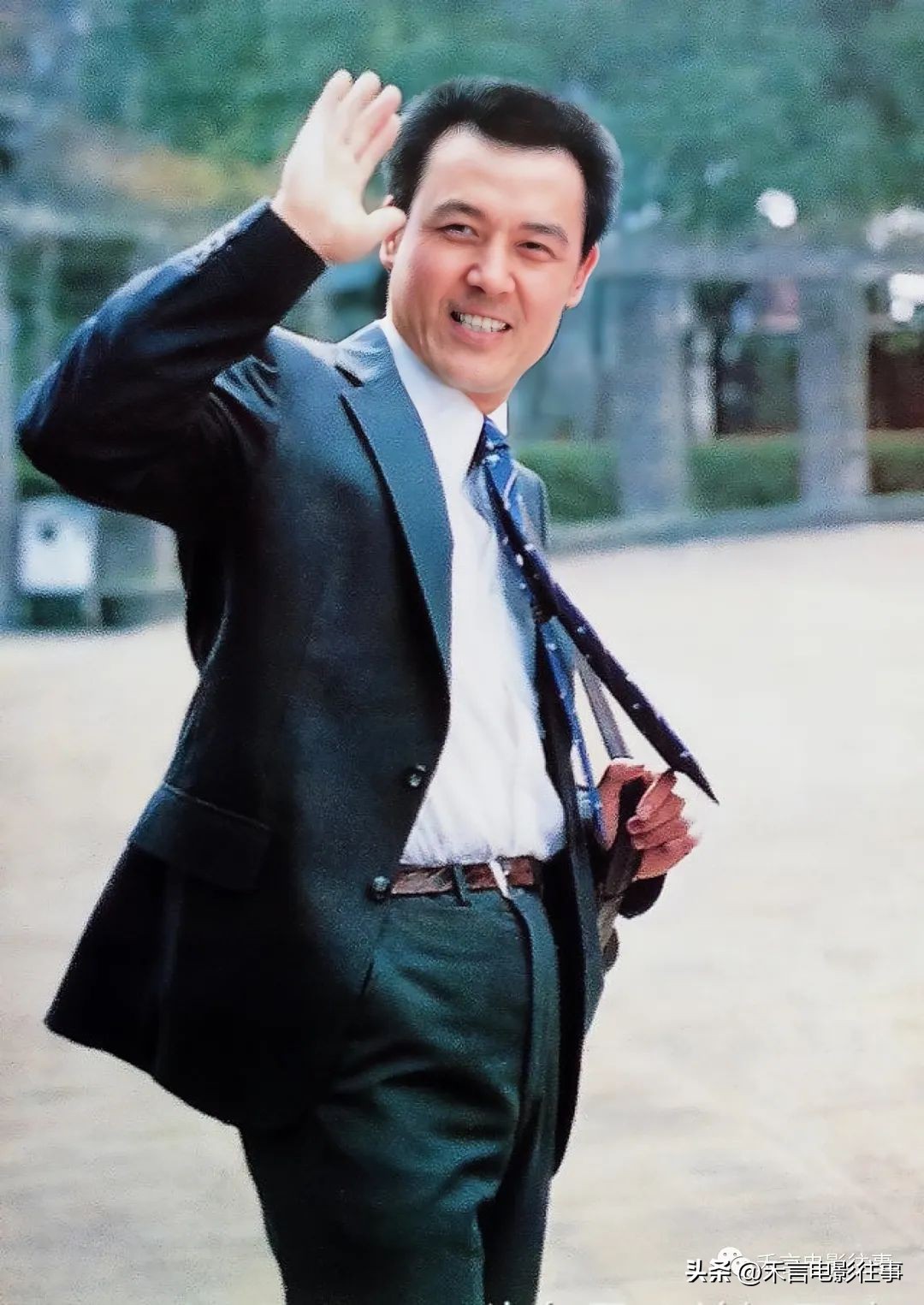 梁波罗、达式常、唐国强、周里京、王志文，哪位男神西服最潇洒？