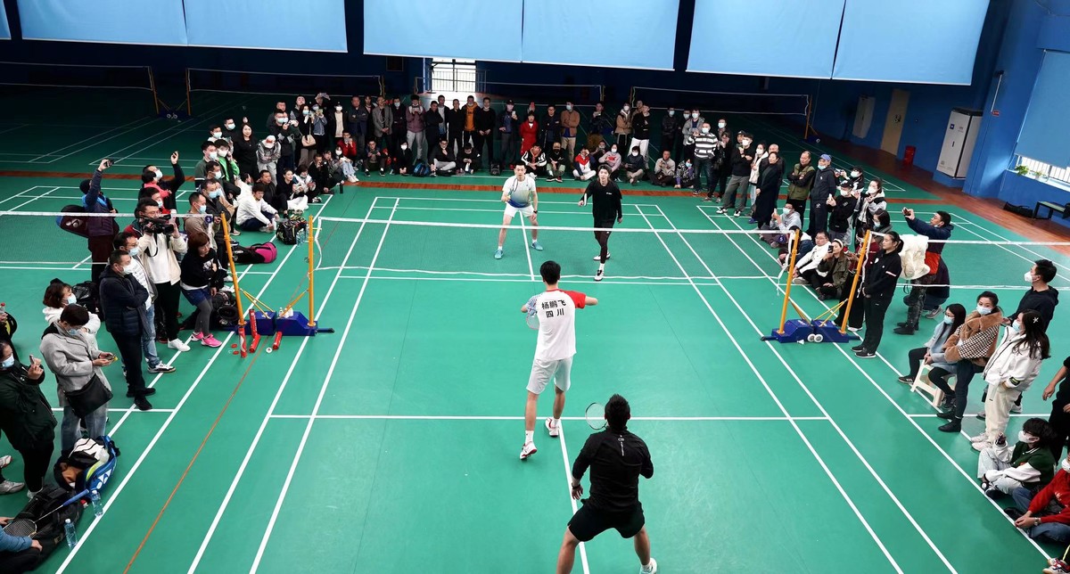 双打双塔李俊慧,双打发球李俊慧