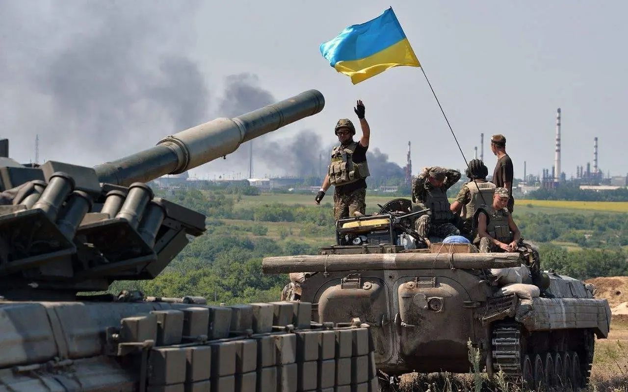 波兰军援坦克,波兰支援乌克兰坦克最新消息