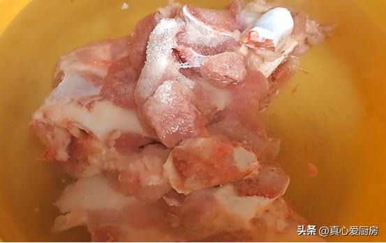 失眠就怕这菜安神无梦睡到自然醒,失眠吃什么药膳能改善睡眠