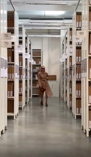 燕麦色搭配什么颜色好看,今年冬天流行燕麦色耐看又高级