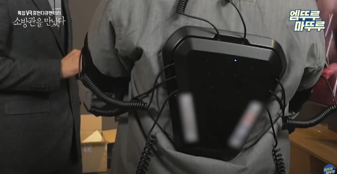 耗资7亿“复活”女儿后，她让患癌去世的母亲重生，惹哭网友：太心酸了