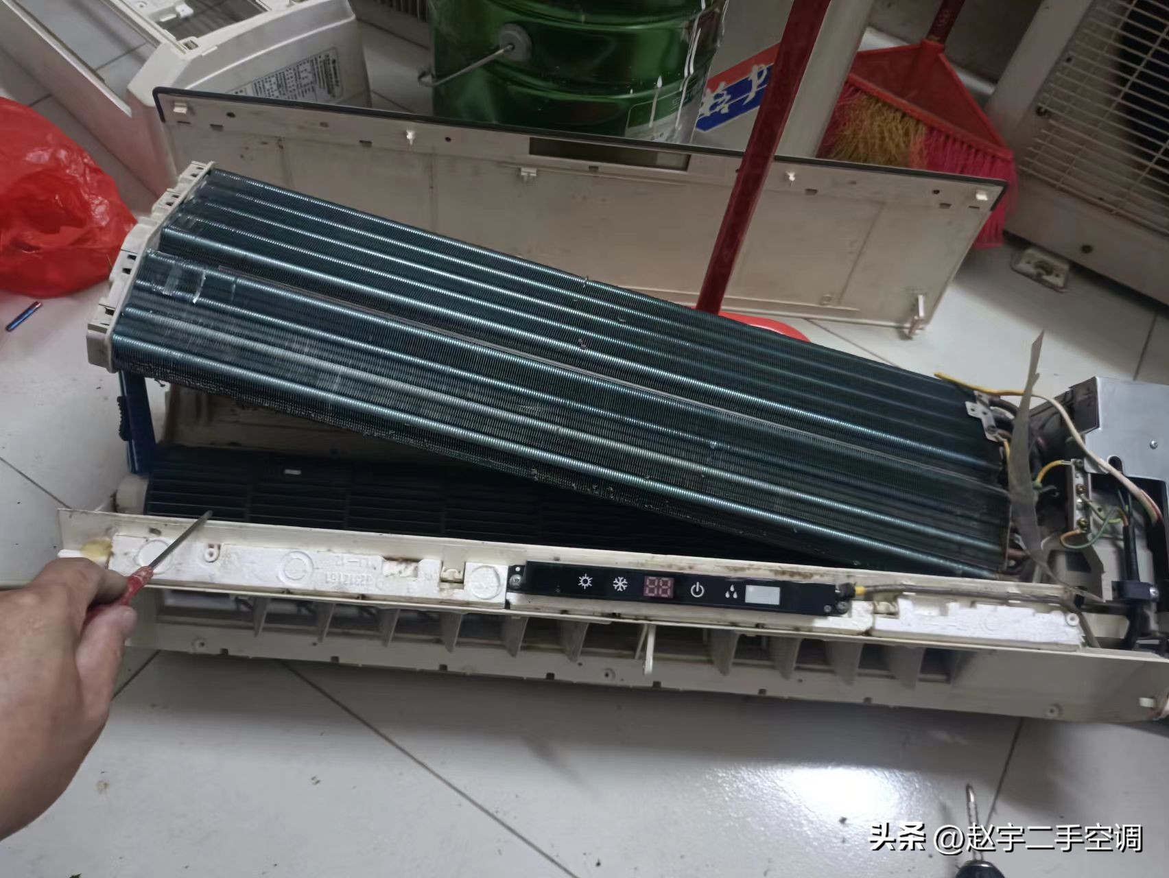 空调室内漏水是什么原因怎么解决,空调管子不滴水室内机漏水