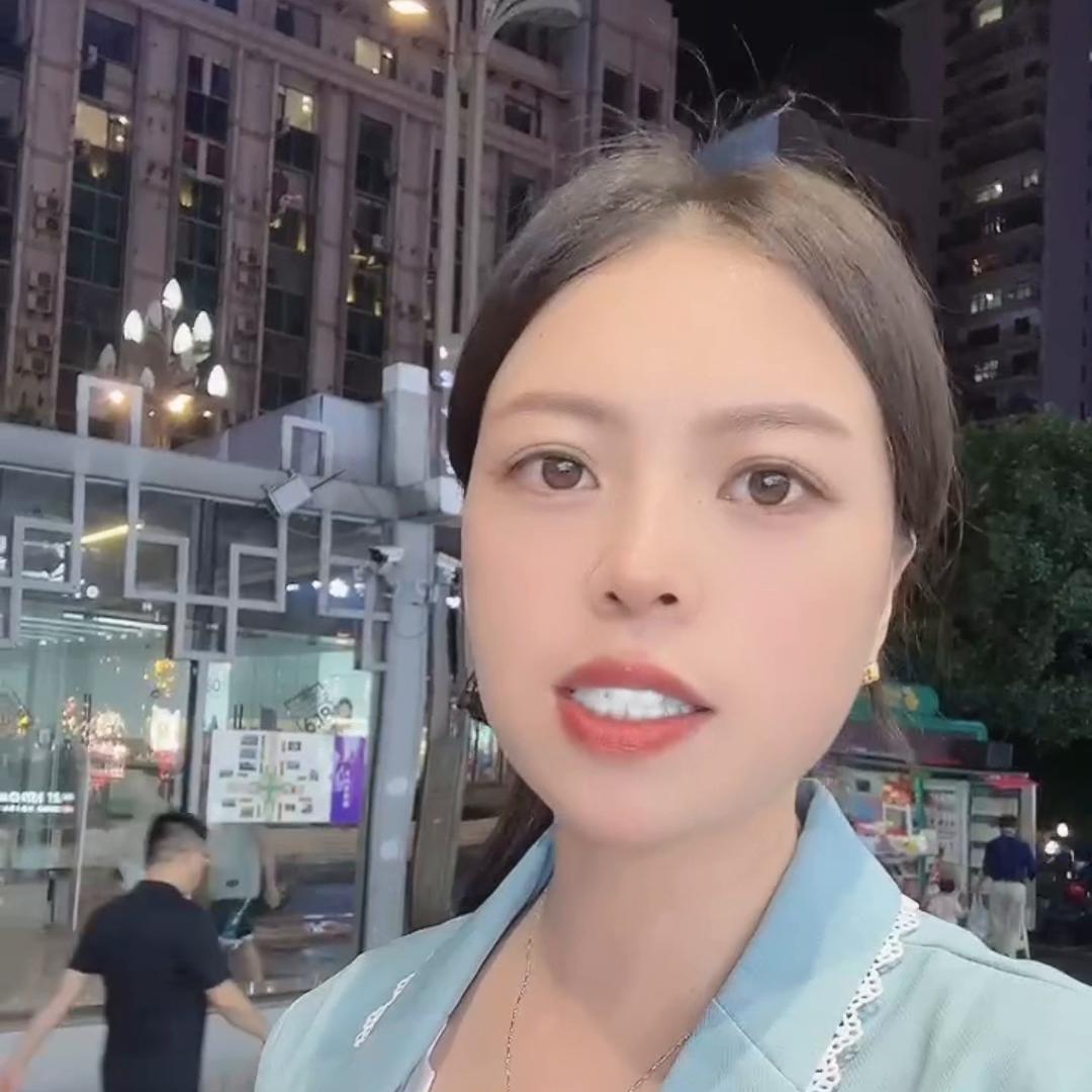 没有感同身受总有人与你同病相怜,没有身在其中又何来感同身受