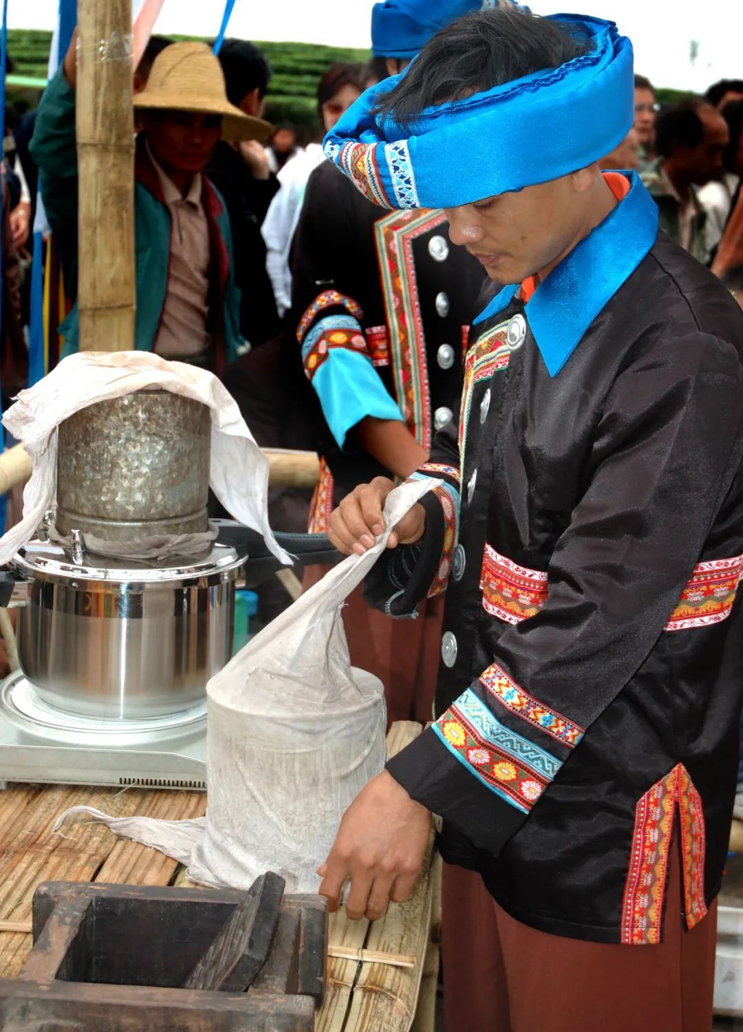 普洱茶贡茶的制作工艺,宁洱普洱茶制作工艺