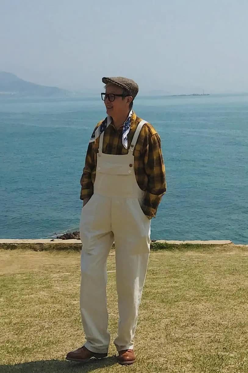 男性不显老的秘诀,适合中老年人的卷发男性