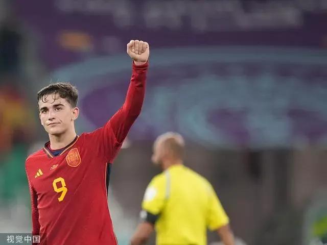 世界杯开幕式上的神颜,日本神颜少年