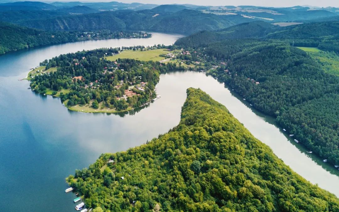 安氏亚森专注环保板材,安氏亚森密度板甲醛