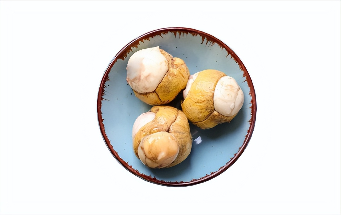 活珠子里面的水是浑浊的可以吃吗,活珠子里面的水