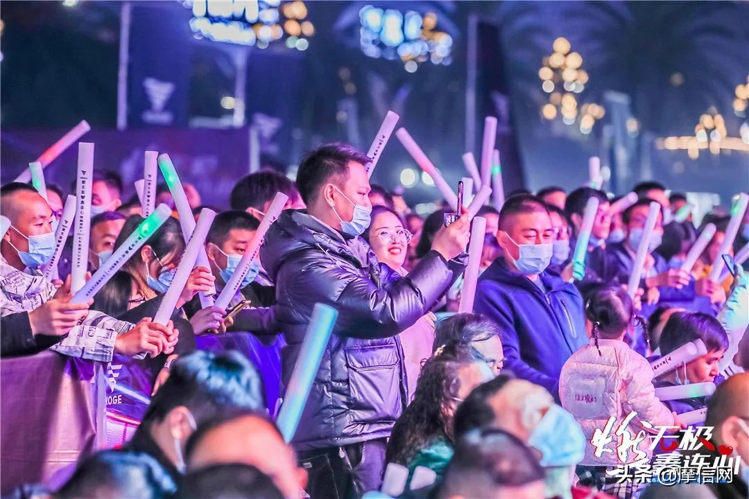 “燃无极•鑫连心”——隆鑫通用•VOGE机车文化艺术节盛大举行