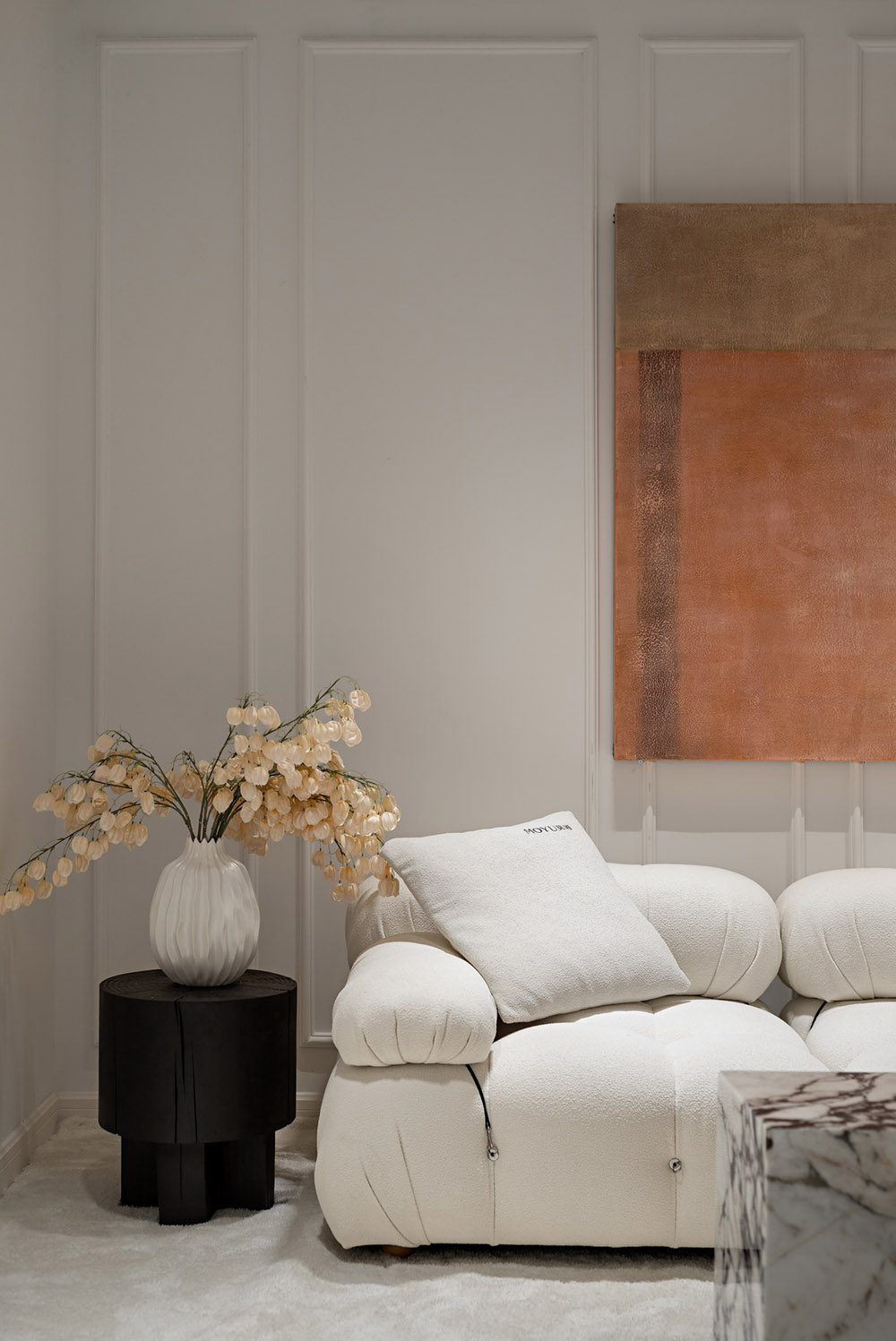 熙攘老街中的“后花园”大巭服饰深圳办公设计欣赏