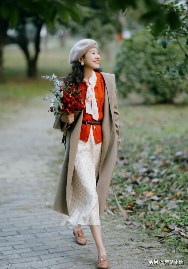 圆脸贝雷帽的正确戴法有刘海,贝雷帽怎么戴才能显脸小
