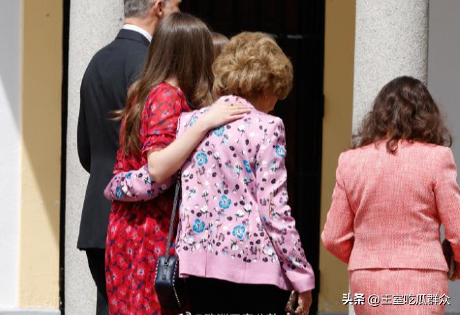 西班牙女孩王储,西班牙女王储和妹妹