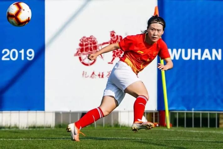 中国女足时隔16年重夺亚洲杯冠军,中国女足亚洲杯夺冠功臣