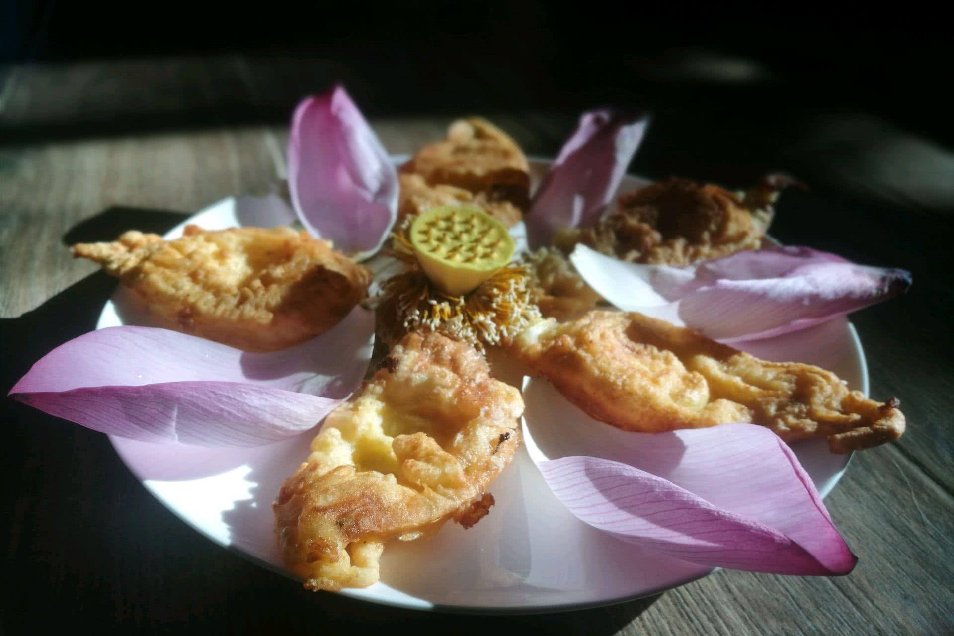 欢迎来大美微山湖观光尝美食,微山湖红荷湿地公园美食推荐