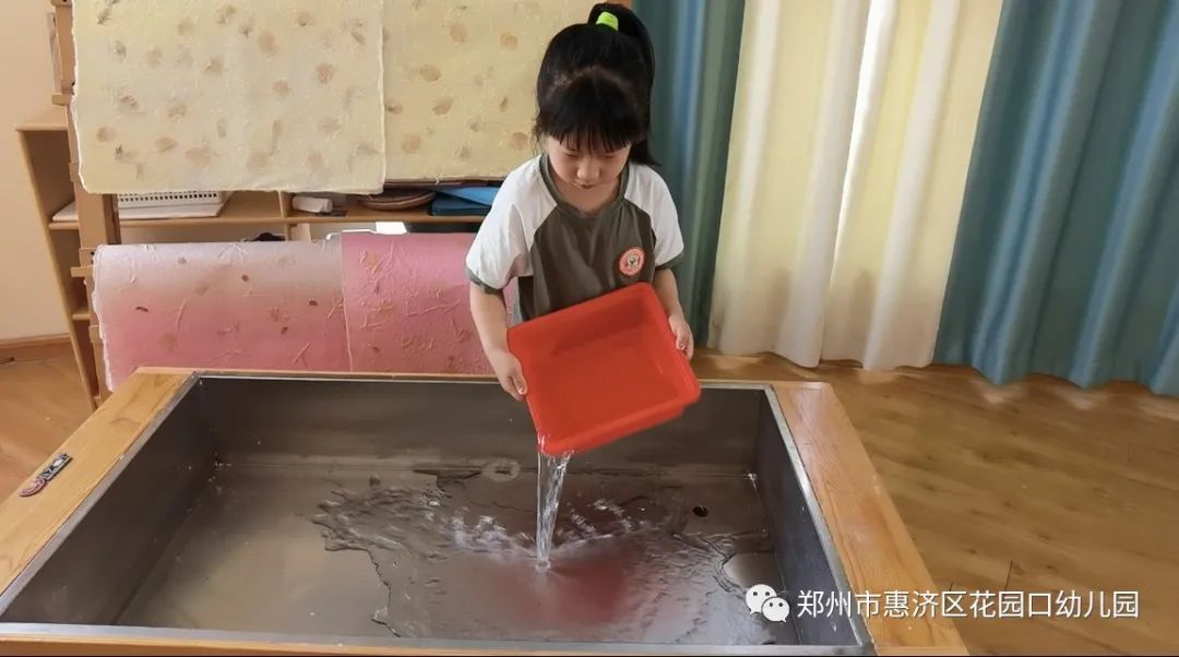 有趣的纸盒幼儿园,有趣的宣纸绘画幼儿园