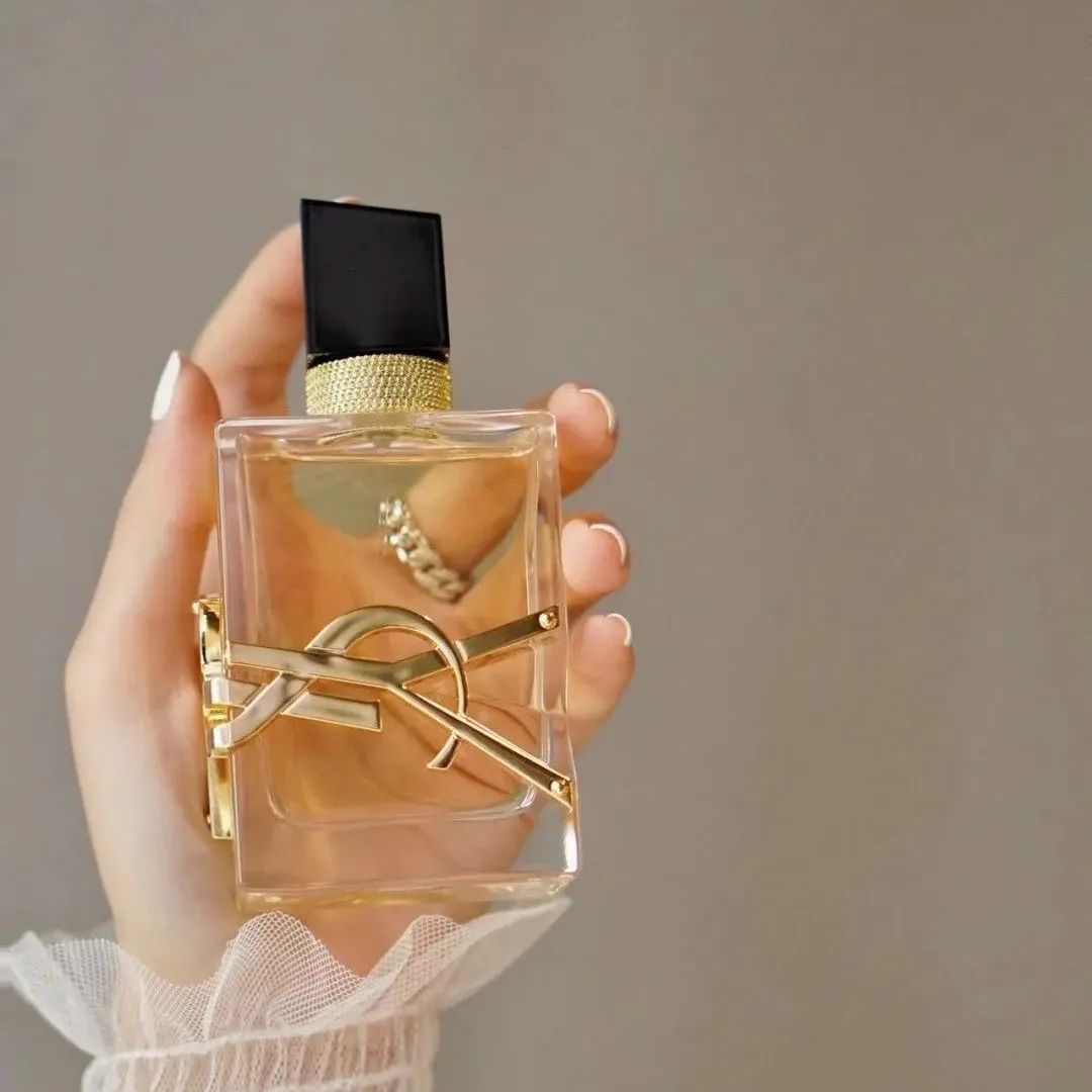 被追着问800遍的香水,被追问的香水