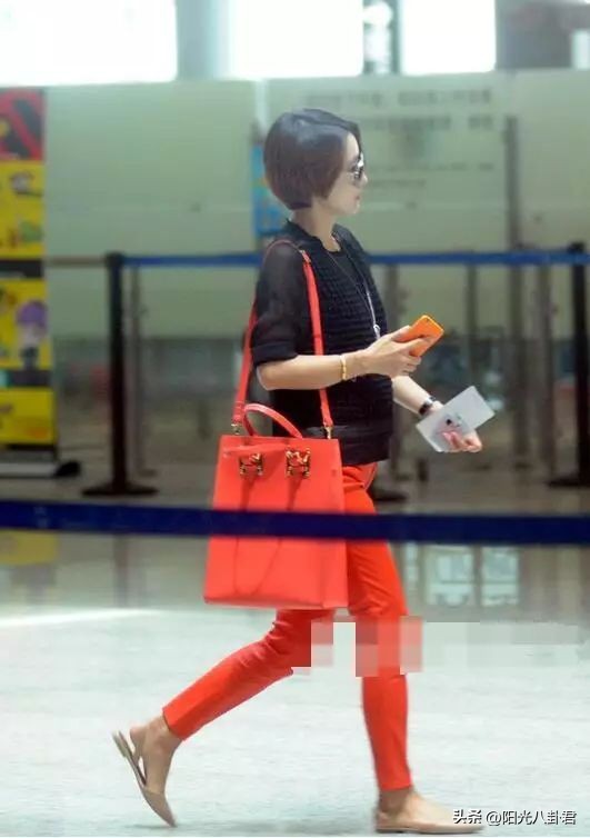 *服私**穿成某宝风,这5位毫无审美的脸蛋美人,个个都是大牌终结者