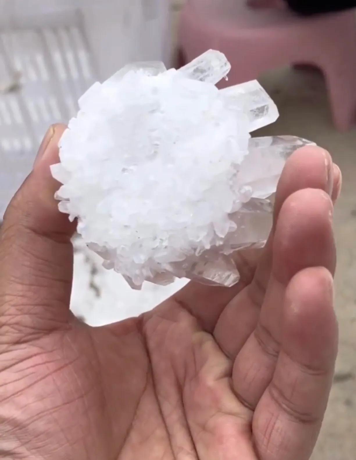 水晶簇是如何生长 (水晶簇的培育)