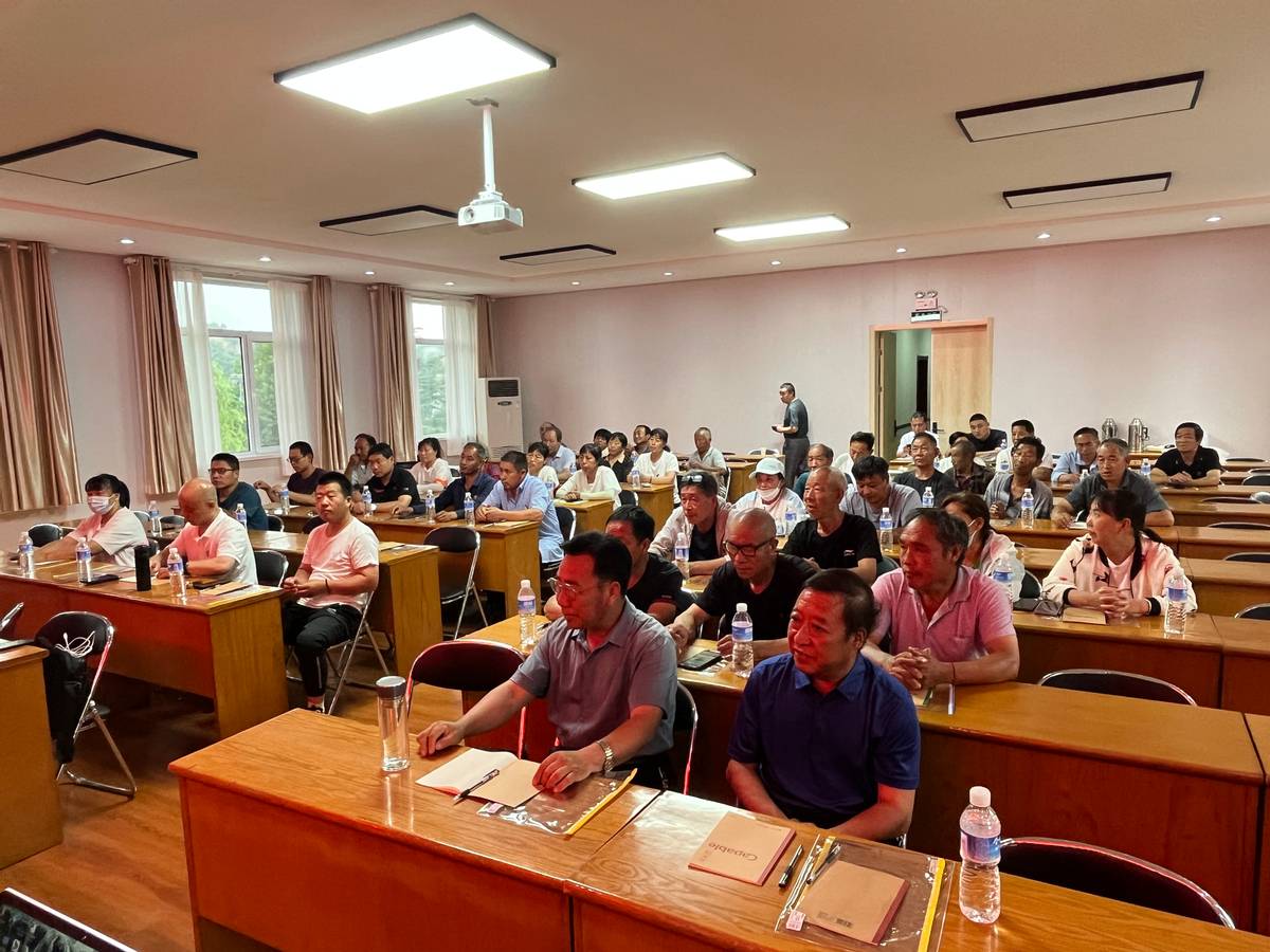 弘扬科学家精神做新时代追梦人,弘扬科学家精神做时代追梦人图片