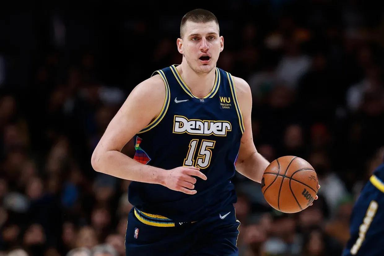 美媒列出职业生涯总收入最高的30人,仅阿杜老詹超五亿,库里第三