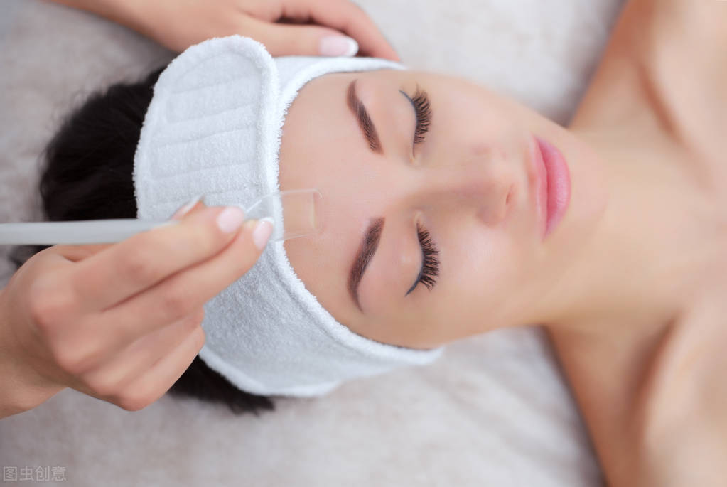 长了脓包痘可以做光子嫩肤消炎吗,做完光子嫩肤后爆痘怎么办