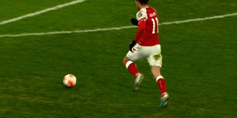 哈兰德和霍伊伦谁强,赫伊伦德哈兰德