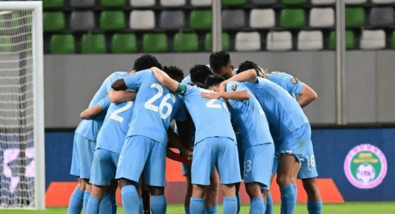 中甲第23轮四川队赢球重回第一名,九龙夺冠的精彩视频