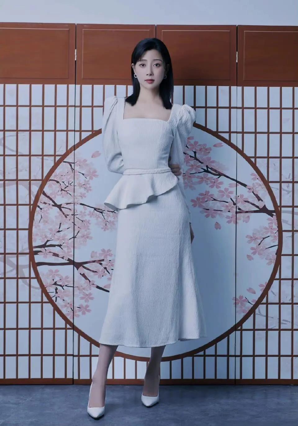 自从前夫入狱后，41岁“水蜜桃”殷桃，为何至今无人敢娶？