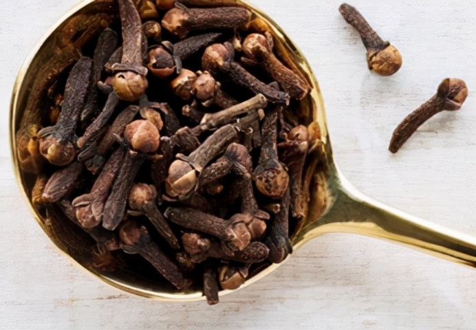 阿拉伯最珍贵的香料,阿拉伯最常吃的香料