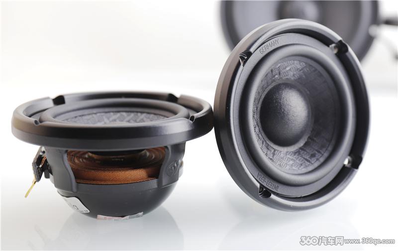 听发烧人声有着先天优势德国IE提琴喇叭醇厚声底烧友别错过