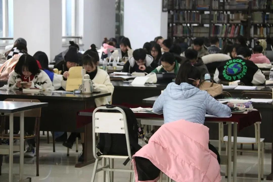 在成都读大学好就业吗,在成都读研究生是什么体验
