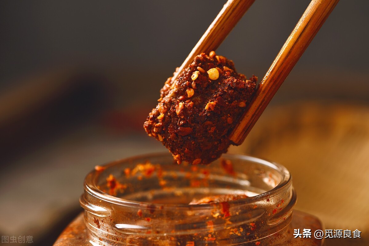 腐乳有白腐乳和红腐乳，买哪一种好？看完文章长知识了，别纠结了