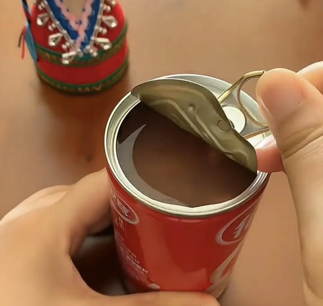 生活小妙招衣服发霉洗不掉怎么办,衣服发霉发黄怎么洗掉霉斑