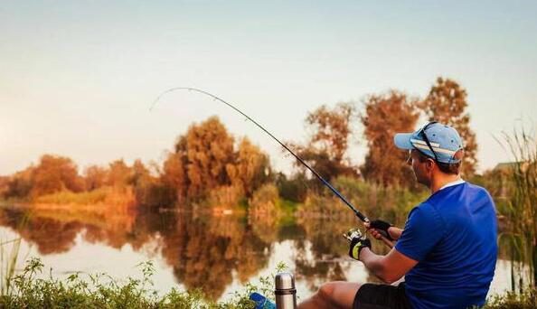 流水钓鱼怎么防止走漂实际操作,钓鱼防止走水怎么调漂