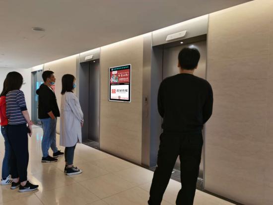 电梯广告电子屏加盟靠谱吗,电梯广告代理商的加盟条件