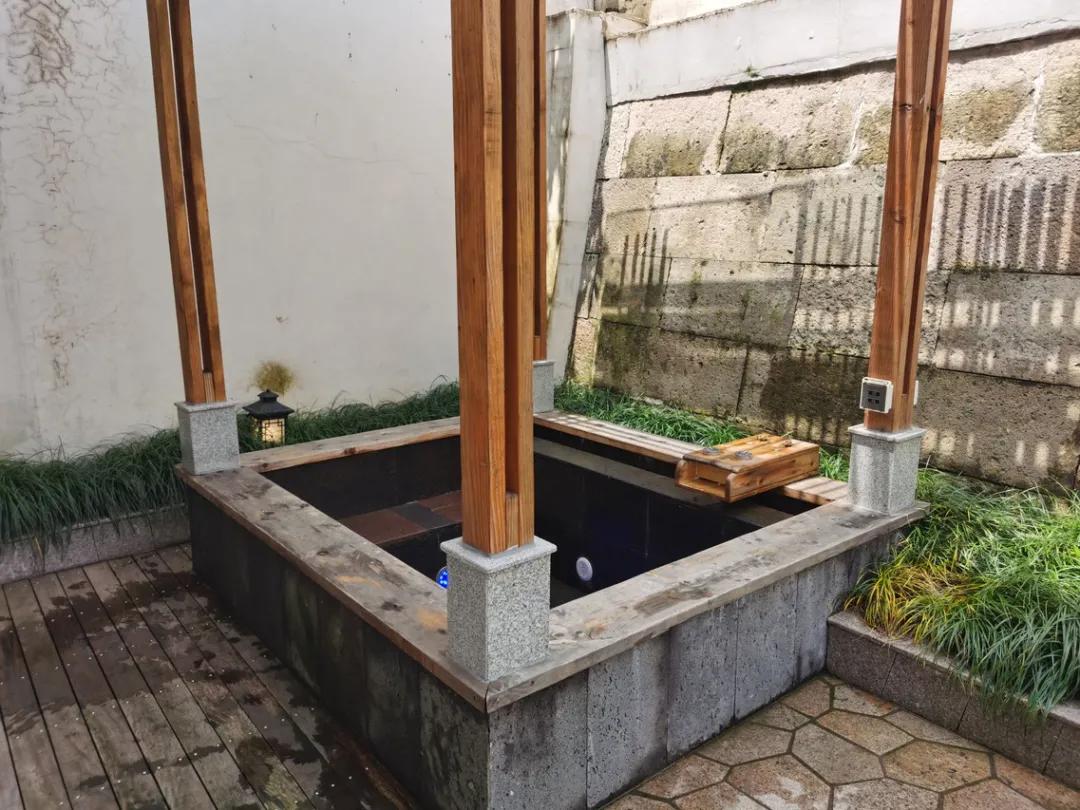 国内真正的天然温泉大全,国内真正的天然温泉排名