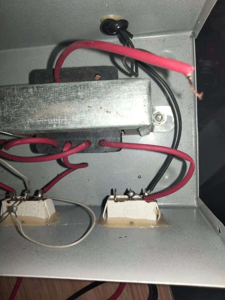 6伏12块蓄电池充电器,6-12伏锂电池充电器