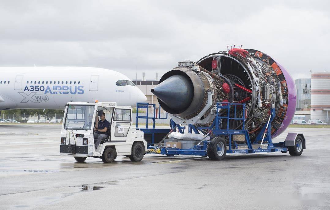 绝不低头永不妥协,绝不低头香港版