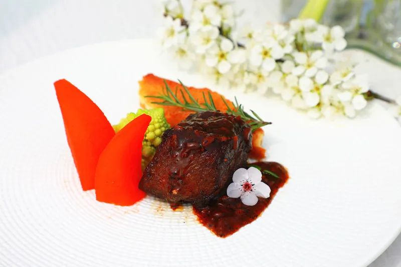 开席了！原来新津的梨花，还能这样吃！