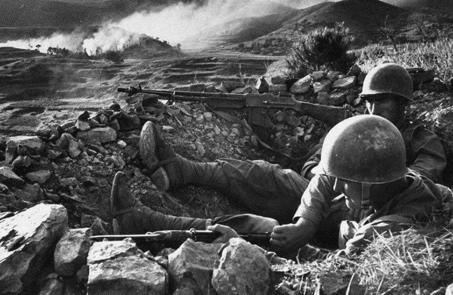 1983年,王平向中央提出退休请求,*小平邓**拒绝:现在还不到时机