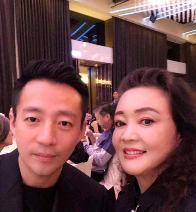 汪小菲张兰知道大s再婚啥反应,张兰曝汪小菲大s婚内细节