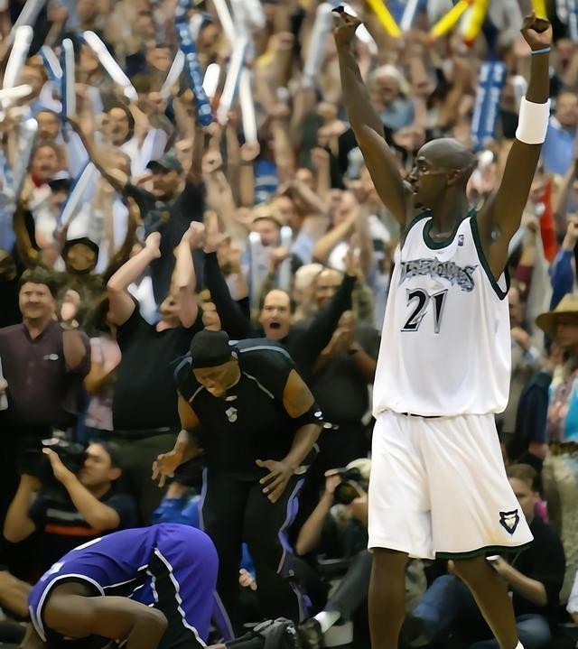 加内特生涯mv,加内特获得全明星赛mvp