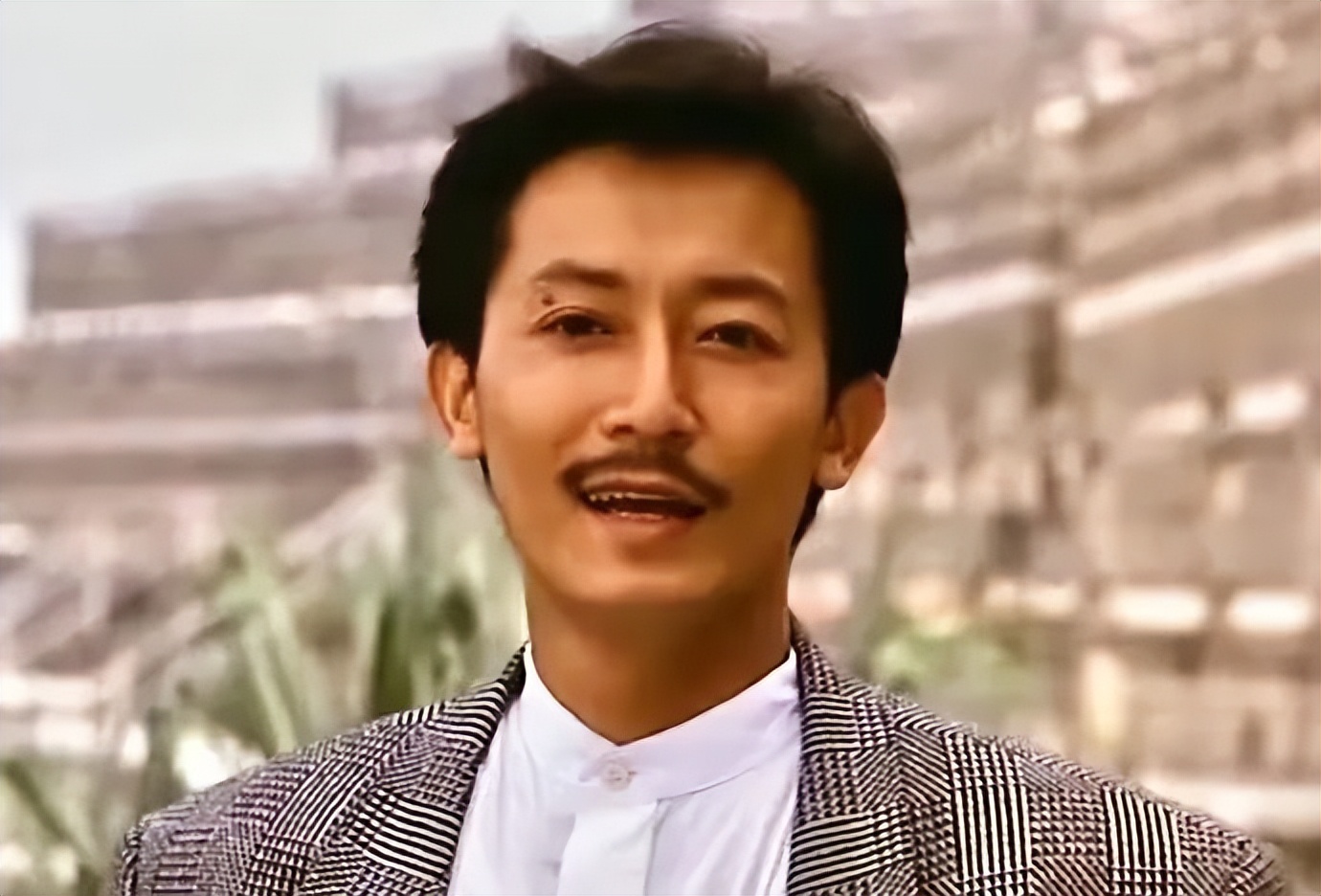 老一代港星生活,老一代男港星70岁以上