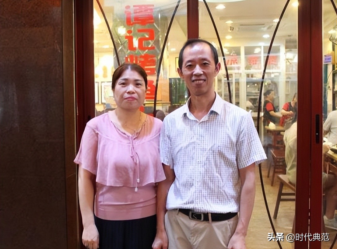 品味人间烟火传承百年初心—沙坪坝区谭记王万州烤鱼创始人谭毅