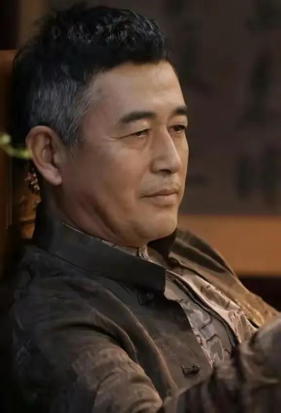 连看四集《玫瑰之战》，发现演技真不能比较，因为优与劣一目了然