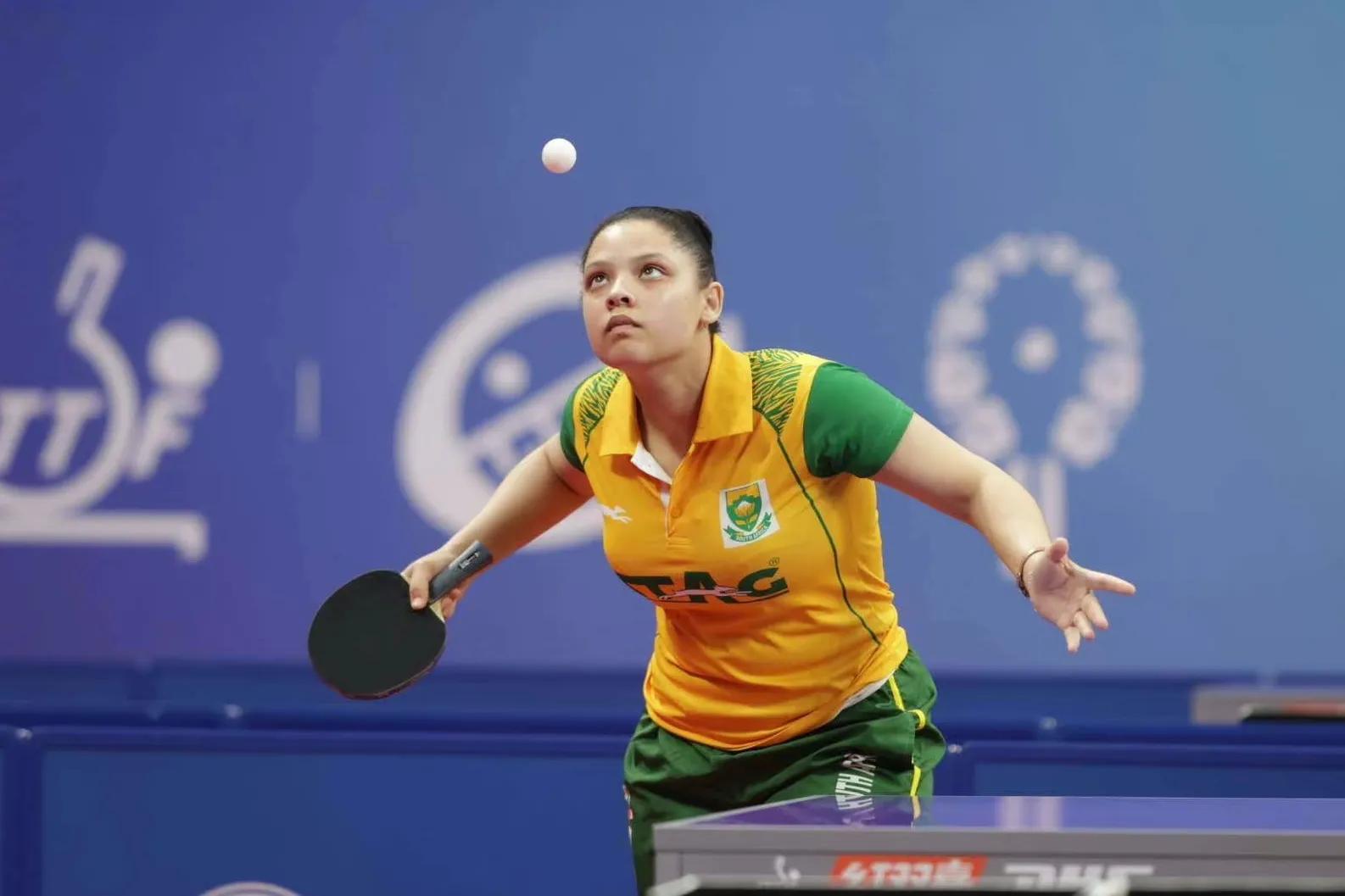 开赛了！刘国梁亲自开球，与乒联主席过招，已有两位选手轰出11-1